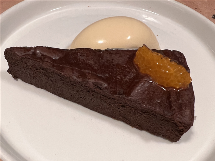 chocolate torte with clementine dessert